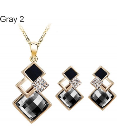 2Pcs/Set Geometric Pendant Necklace Earrings Set,Faux Crystal Alloy Shiny Bridal Stud Earrings Necklace Set,Delicate Elegant ...